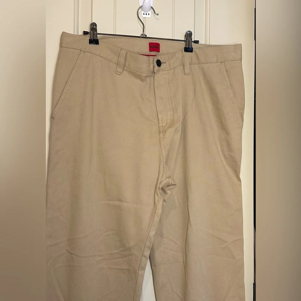 Hugo Boss Men's Khaki Pants 34x32 Flat Front 100% Cotton NWT - Picture 3 of 13